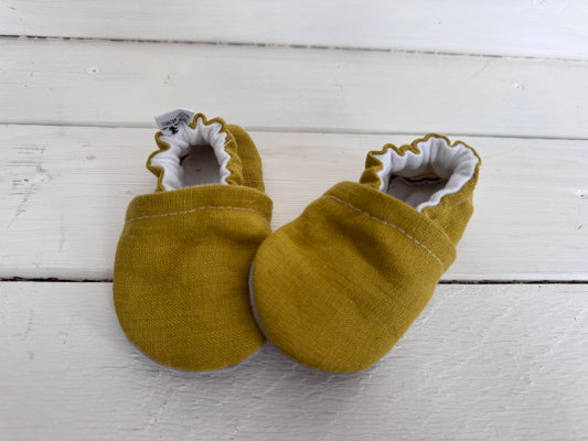 Up Cycled Linen Soft Soled Shoe 0-6 months