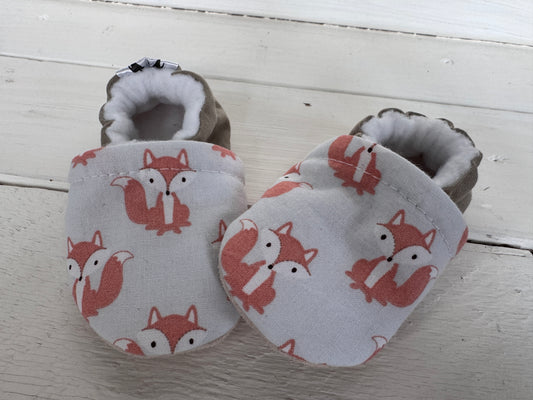 Soft Soled Shoe 0-6 months (fleece)